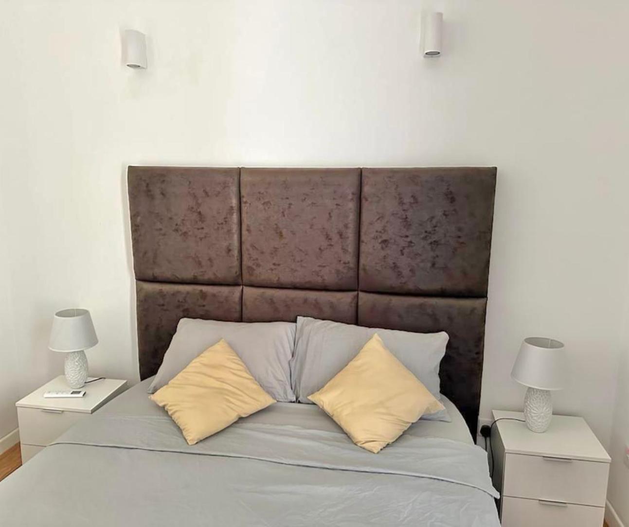 Central And Modern Valletta Flat Luaran gambar